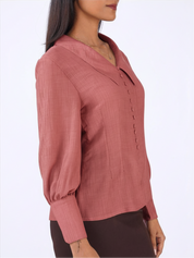 THE POWER COLLARED TOP