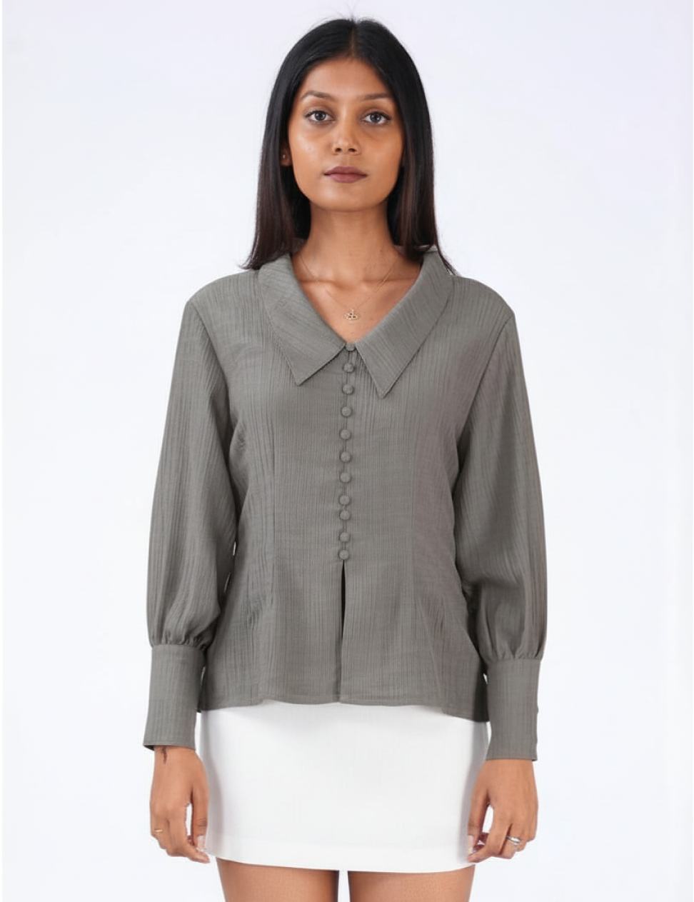 THE POWER COLLARED TOP