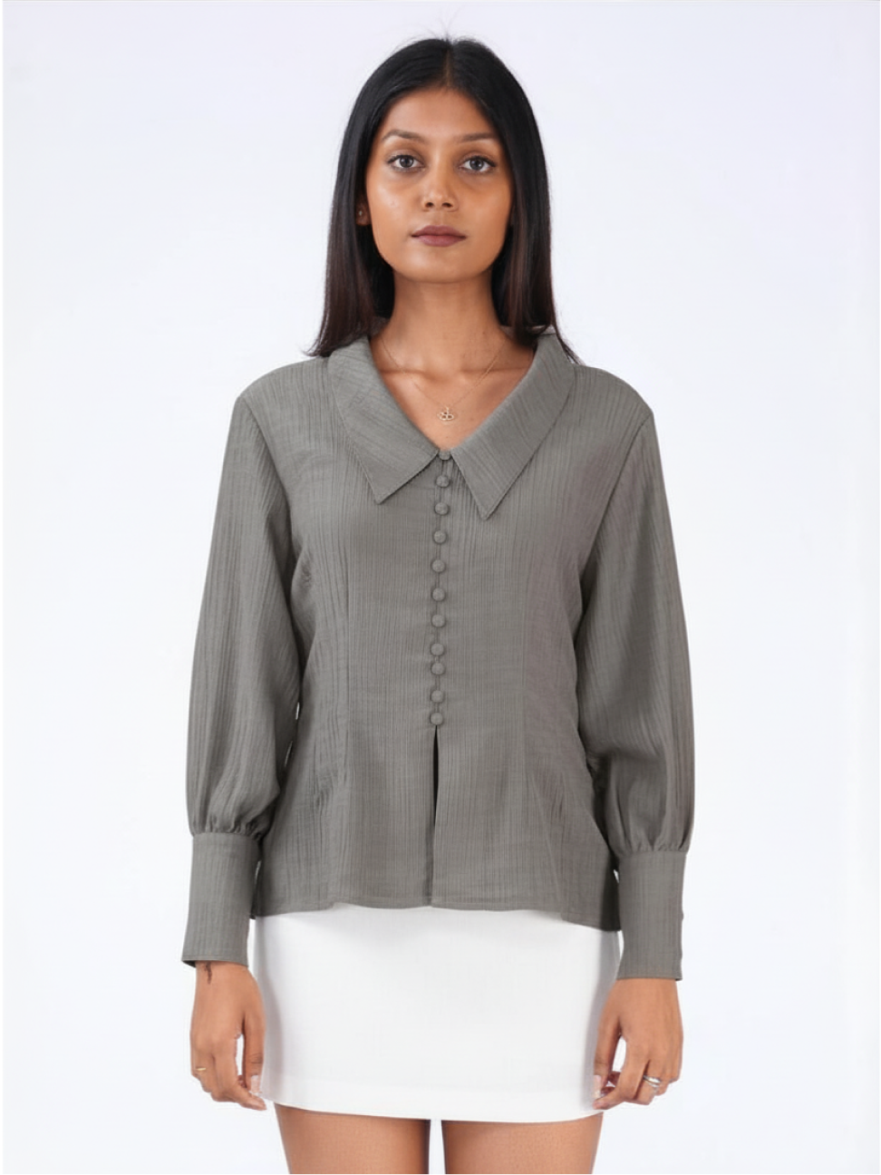 THE POWER COLLARED TOP