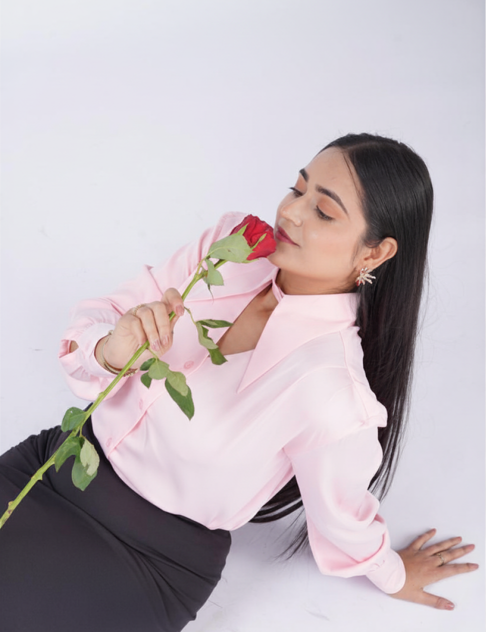 THE TAILORED EASE BLOUSE